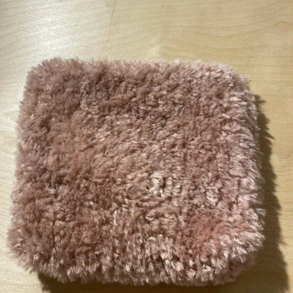 Mix It French Fawn Faux Fur Make Up Bag (IY)